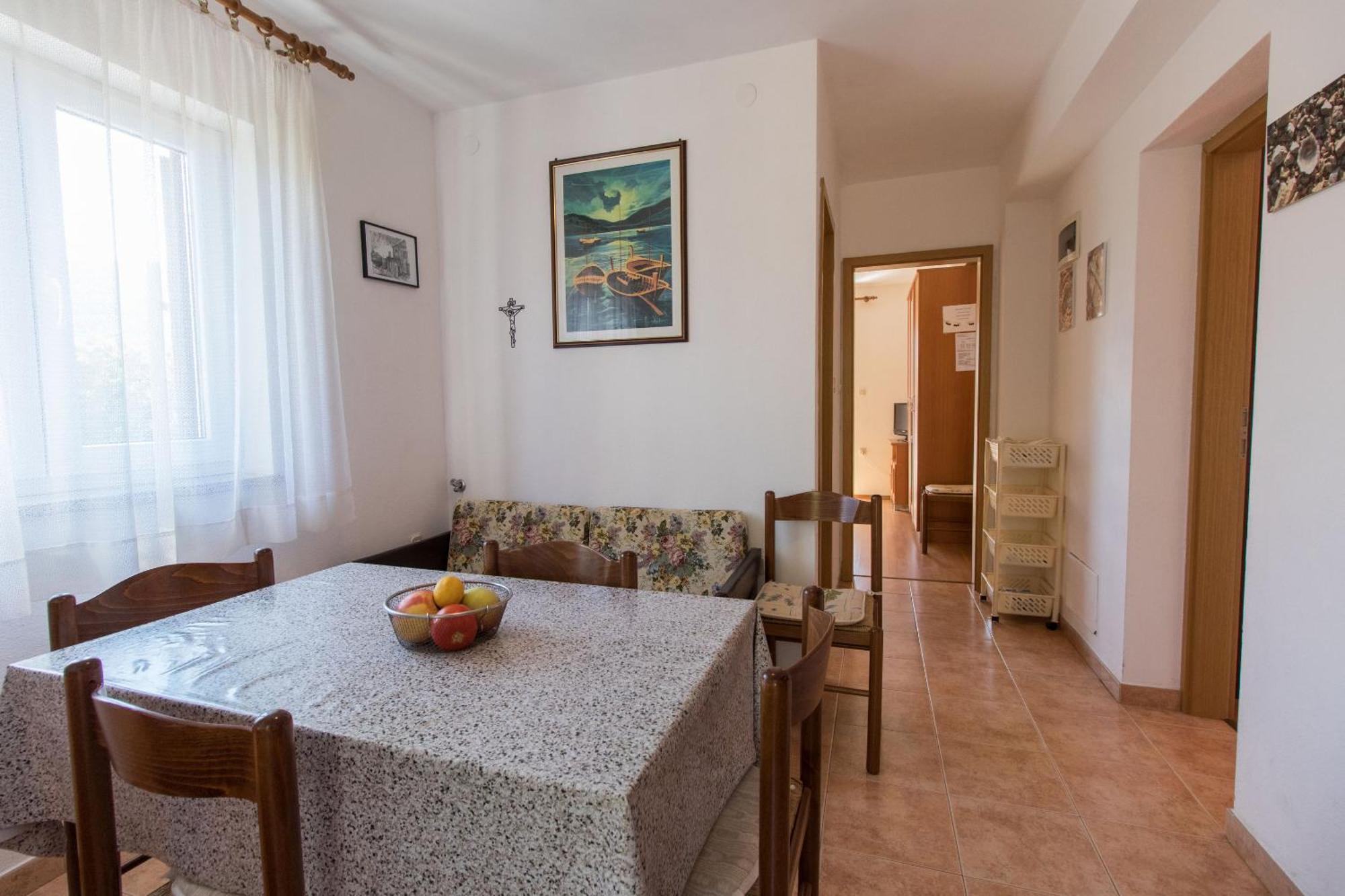 Apartments Marija - with parking Cres Bagian luar foto