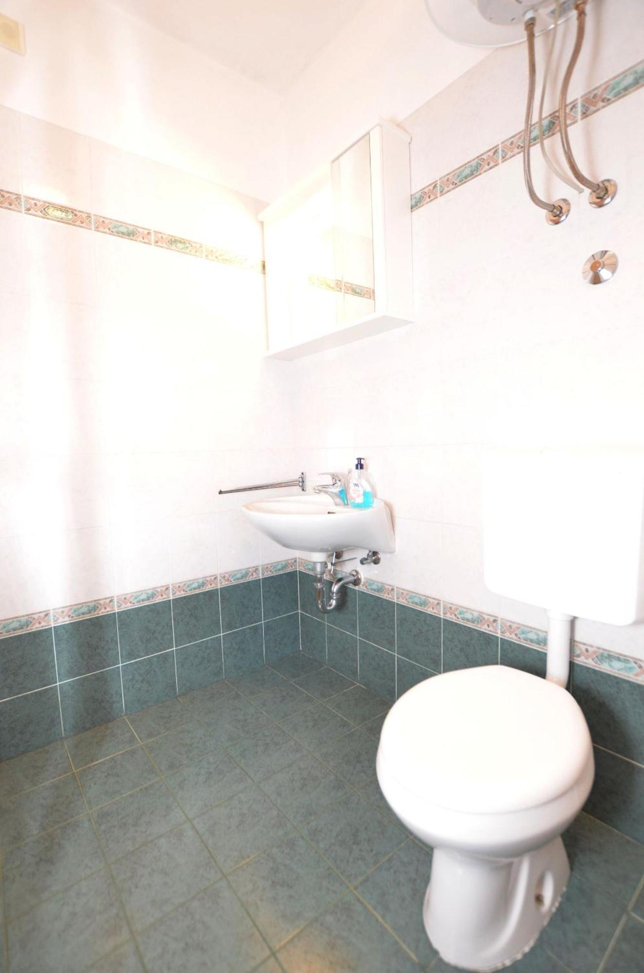 Apartments Marija - with parking Cres Bagian luar foto